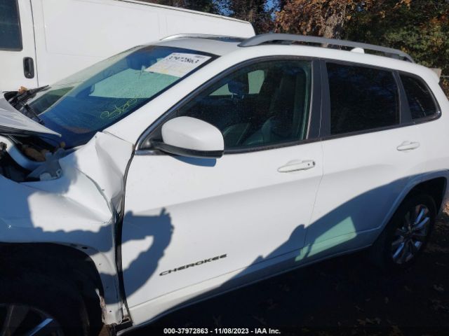 1C4PJLJS8GW297815 Jeep Cherokee Overland