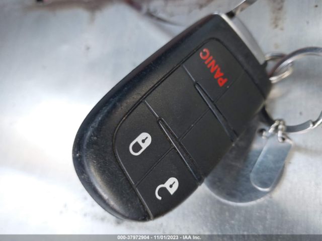 3C4PDCAB6JT535584 Dodge JOURNEY SE