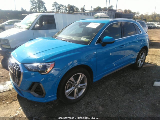 WA1DECF38M1012834 Audi Q3 S Line Premium