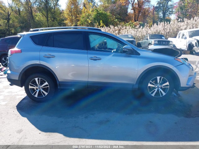 Toyota Rav4 Xle 2017 2T3WFREV1HW401887 Image 13