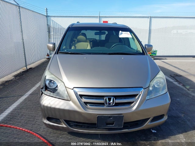 2005 HONDA ODYSSEY EX VIN: 5FNRL38405B425038
