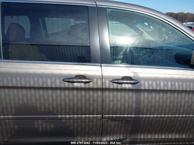 2005 HONDA ODYSSEY EX VIN: 5FNRL38405B425038