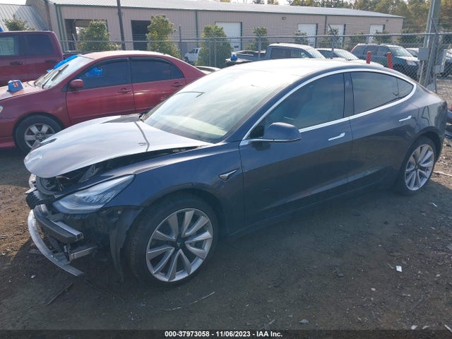 Tesla Model 3 Long Range Dual Motor 2020 5YJ3E1EB5LF535331 Image 2