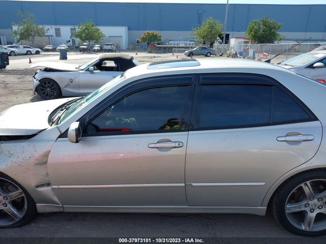 2005 LEXUS IS 300 VIN: JTHBD192250100887