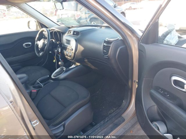 KNDJP3A53E7012105 KIA SOUL +
