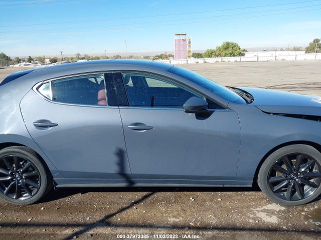 2022 MAZDA MAZDA3 PREMIUM VIN: JM1BPAML5N1511560