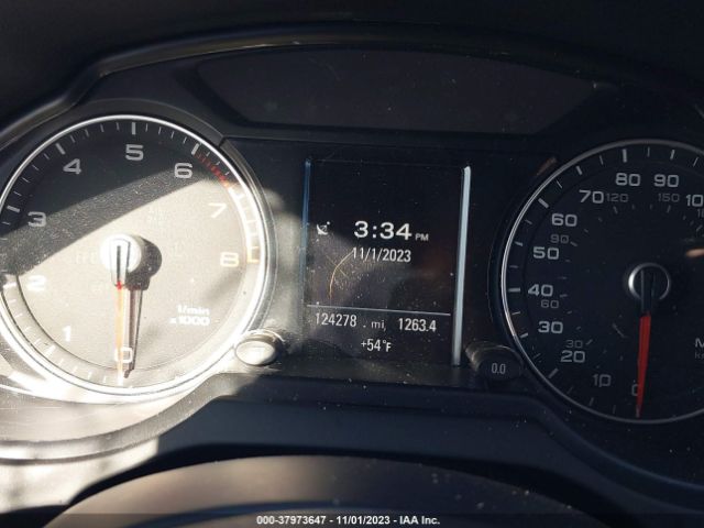 WA1LFAFP7FA093991 Audi Q5 2.0t Premium