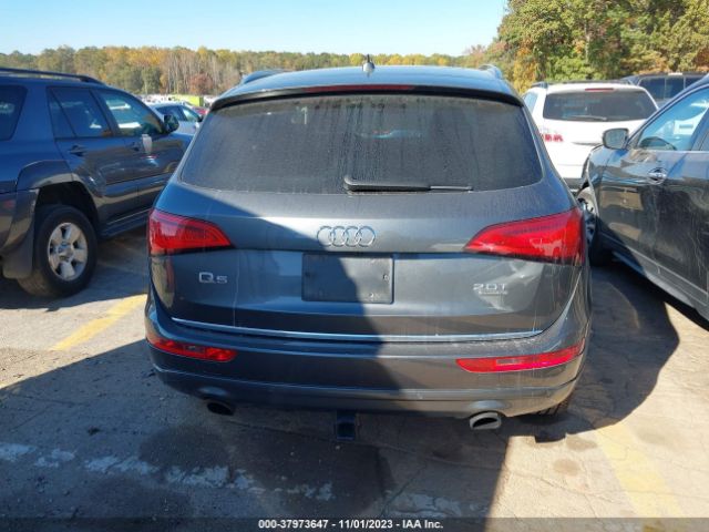 WA1LFAFP7FA093991 Audi Q5 2.0t Premium