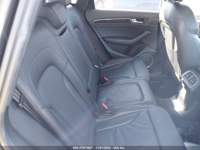 WA1LFAFP7FA093991 Audi Q5 2.0t Premium