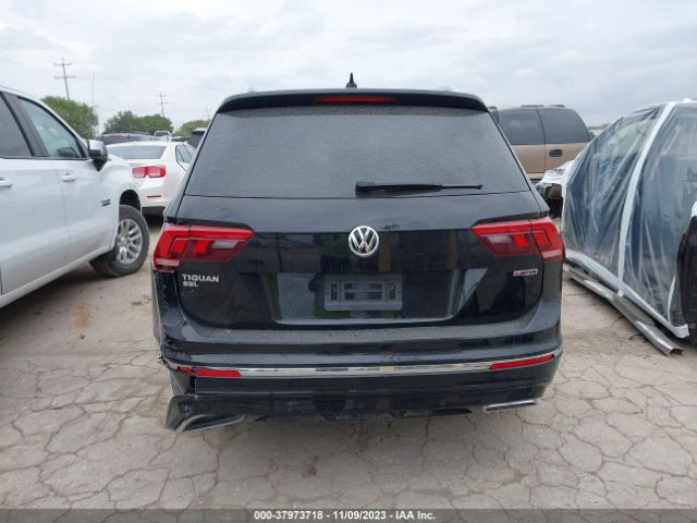 3VV4B7AX0MM116688 Volkswagen Tiguan 2.0t Sel Premium R-line