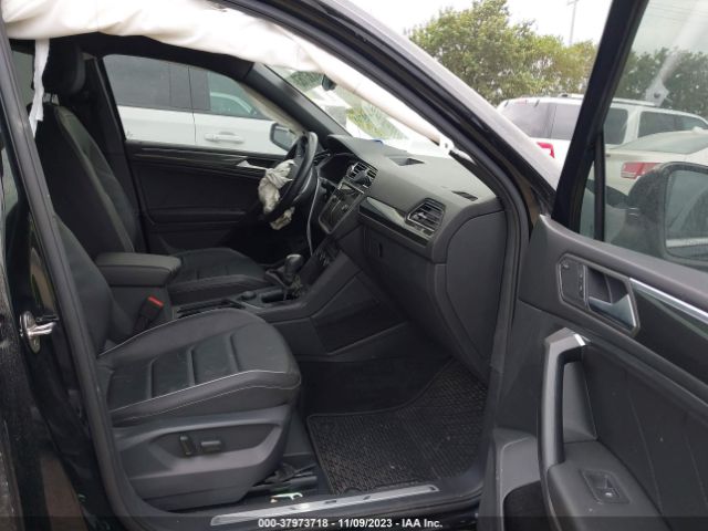 3VV4B7AX0MM116688 Volkswagen Tiguan 2.0t Sel Premium R-line