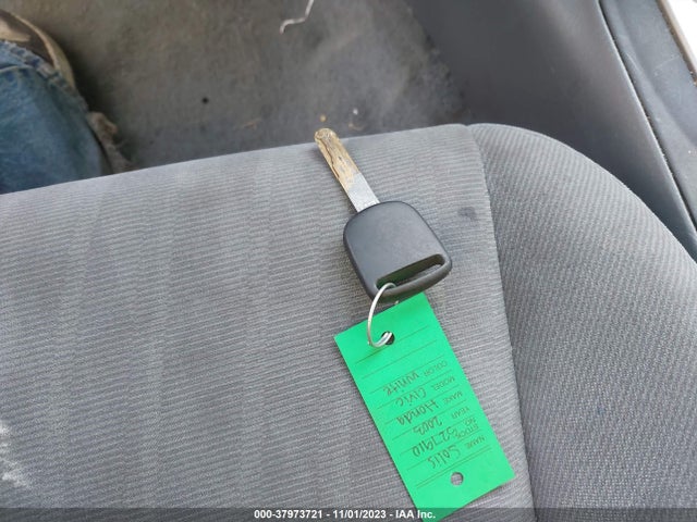 2003 HONDA CIVIC GX VIN: 1HGEN26413L000140