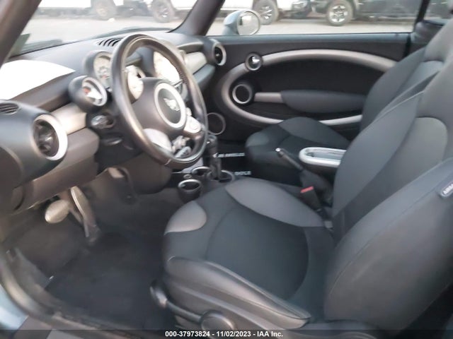 2010 MINI COOPER CONVERTIBLE WMWMS3C59ATY08817 Photo 4