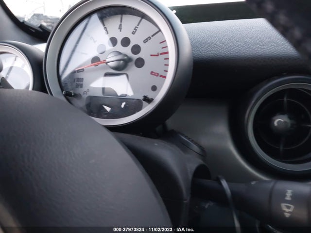 2010 MINI COOPER CONVERTIBLE WMWMS3C59ATY08817 Photo 6