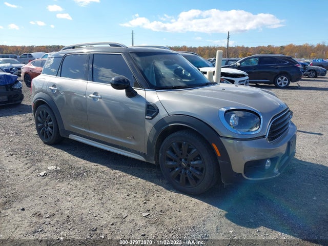 2018 MINI COUNTRYMAN WMZYV5C3XJ3E04899 Photo 0