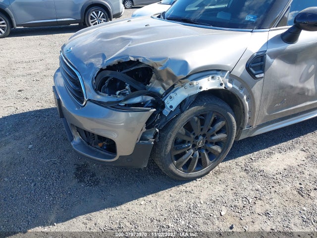 2018 MINI COUNTRYMAN WMZYV5C3XJ3E04899 Photo 5