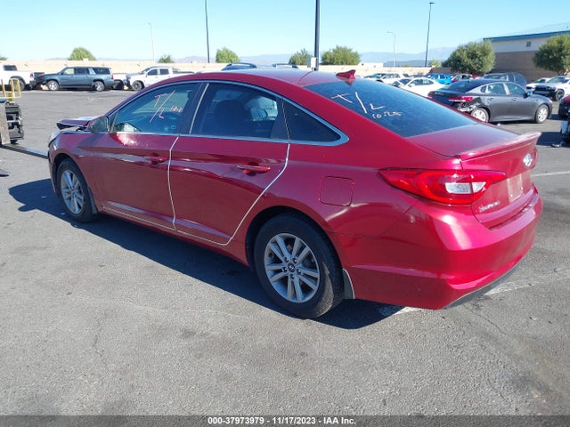 2015 HYUNDAI SONATA SE VIN: 5NPE24AFXFH206562