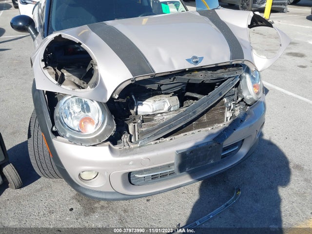 2012 MINI COOPER WMWSU3C52CT540021 Photo 5