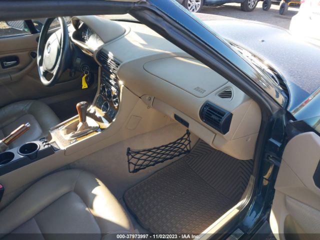 2001 BMW Z3 WBACN53461LJ57443 Photo 4