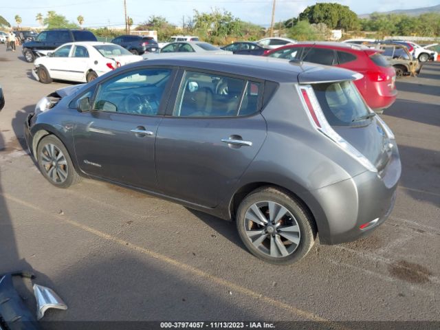 1N4AZ0CP2FC317522 Nissan LEAF SV