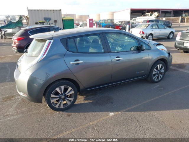 1N4AZ0CP2FC317522 Nissan LEAF SV