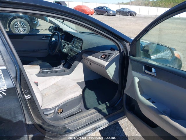 Hyundai SONATA SE 2015 5NPE24AFXFH108051 Image 5