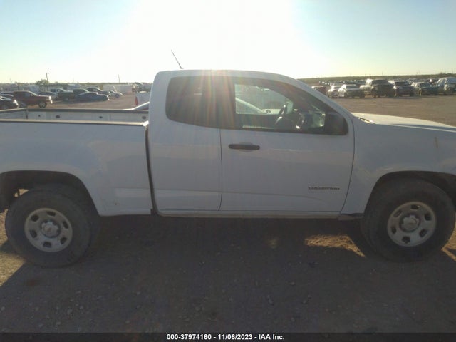 Chevrolet Colorado Wt 2018 1GCHSBEN9J1256050 Image 13