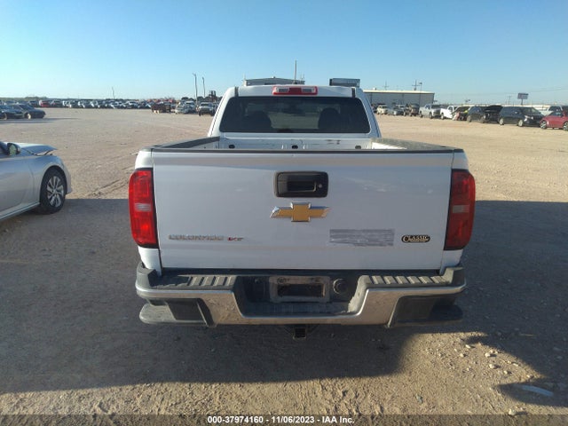 Chevrolet Colorado Wt 2018 1GCHSBEN9J1256050 Image 16