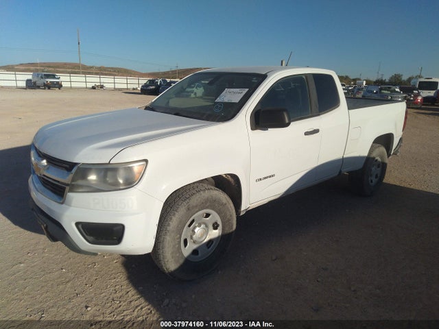 Chevrolet Colorado Wt 2018 1GCHSBEN9J1256050 Image 2