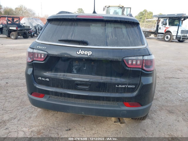 Jeep Compass Limited 4x4 2018 3C4NJDCB9JT357592 Image 17