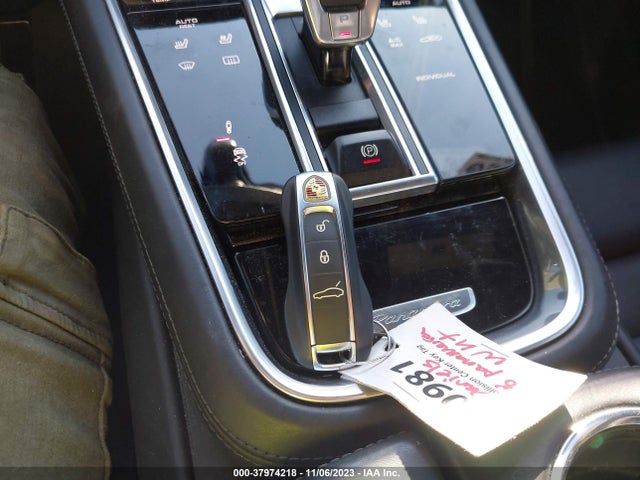2018 PORSCHE PANAMERA E-HYBRID WP0AE2A74JL130523 Photo 10