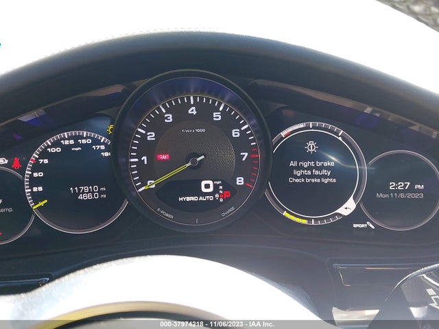 2018 PORSCHE PANAMERA E-HYBRID WP0AE2A74JL130523 Photo 6