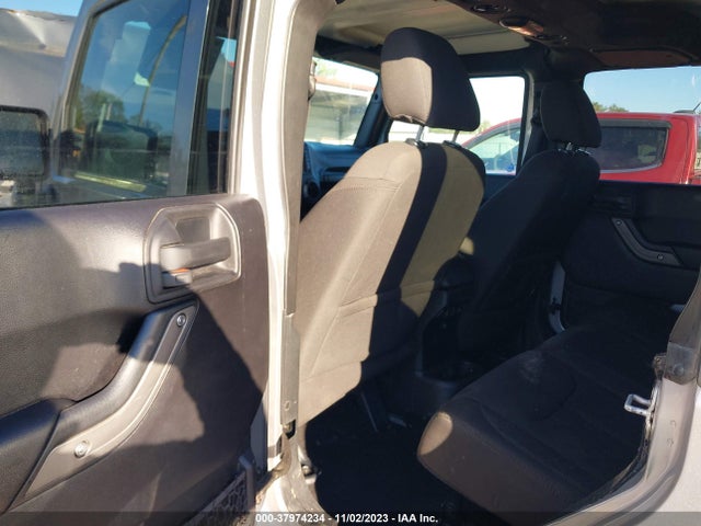 2016 JEEP WRANGLER UNLIMITED SPORT VIN: 1C4BJWDG5GL260256