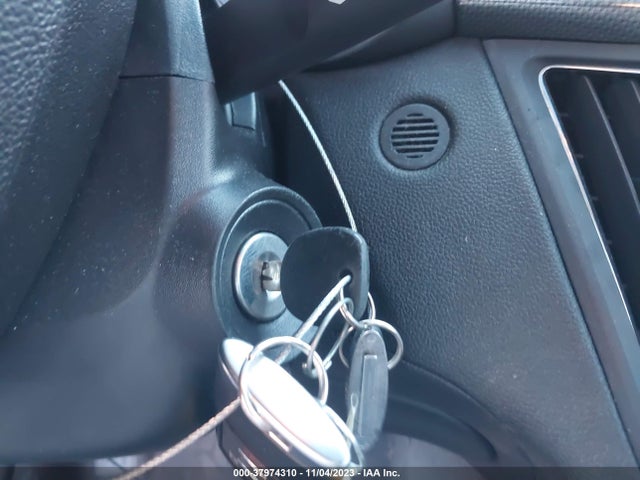 2012 CADILLAC CTS STANDARD VIN: 1G6DA5E55C0140858