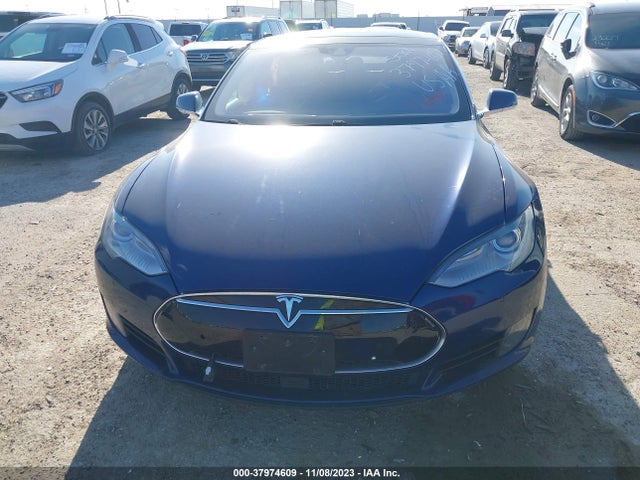 Tesla MODEL S 2015 5YJSA1S21FF094670 Image 10