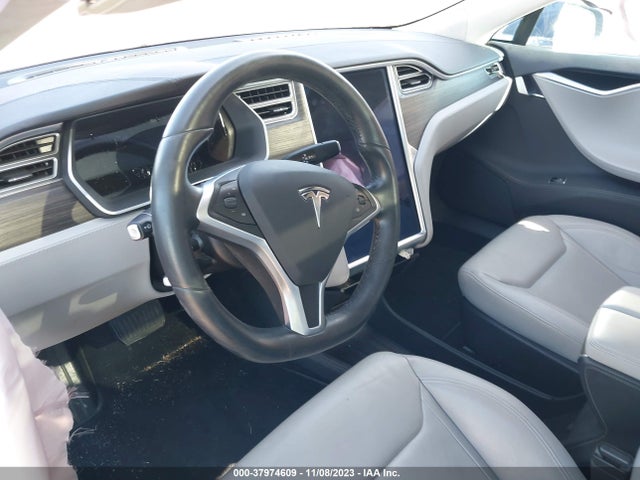 Tesla MODEL S 2015 5YJSA1S21FF094670 Image 17