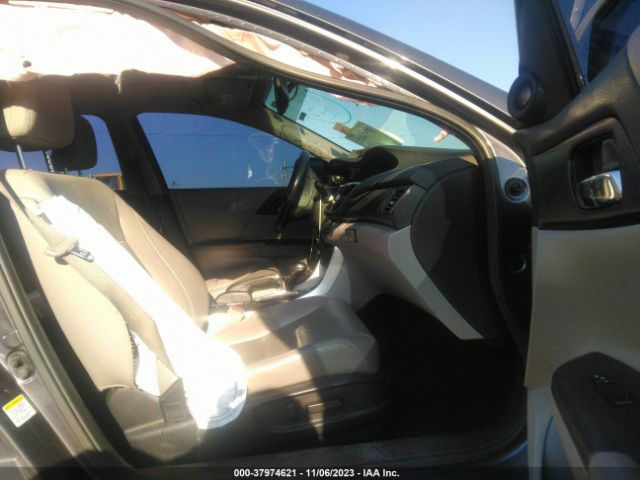 1HGCR2F85EA036362 Honda Accord Sedan Ex-l
