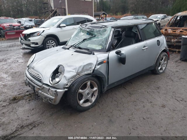 2003 MINI COOPER HARDTOP WMWRC33473TC43404 Photo 1