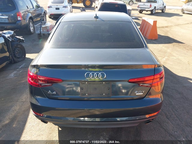 WAUGMAF4XHN055246 Audi A4 2.0t Ultra Premium