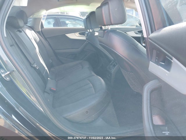 WAUGMAF4XHN055246 Audi A4 2.0t Ultra Premium