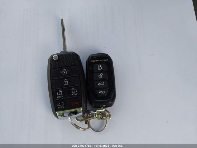 KNDMB5C1XG6192242 KIA SEDONA LX