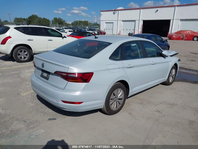 2019 VOLKSWAGEN JETTA 1.4T R-LINE/1.4T S/1.4T SE VIN: 3VWCB7BU8KM131187
