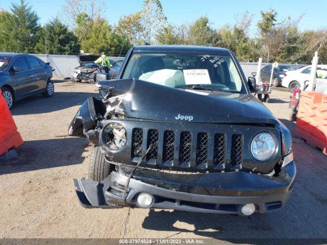 1C4NJPFB0FD210135 Jeep Patriot Latitude