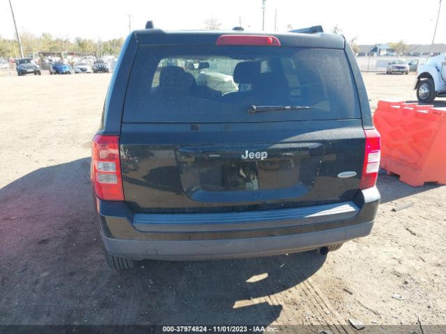 1C4NJPFB0FD210135 Jeep Patriot Latitude