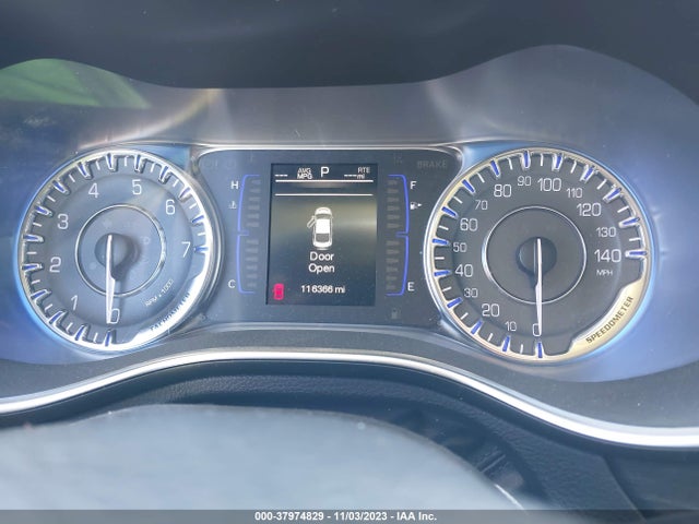 Chrysler 200 Limited 2015 1C3CCCAB9FN640763 Image 7