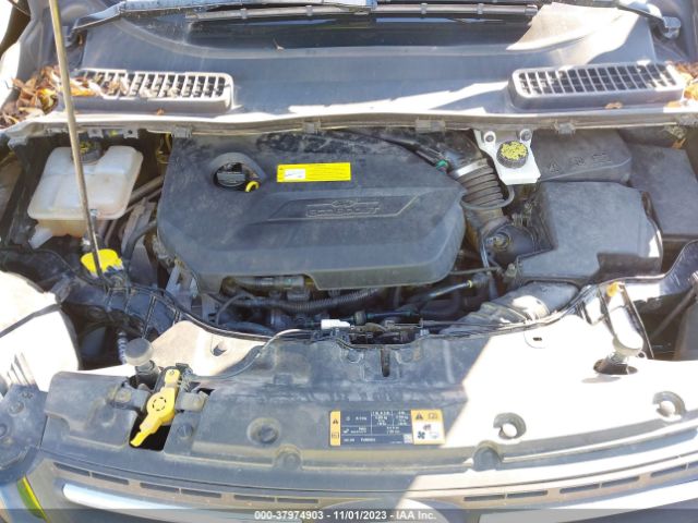 1FMCU9GX1GUC36714 Ford ESCAPE SE