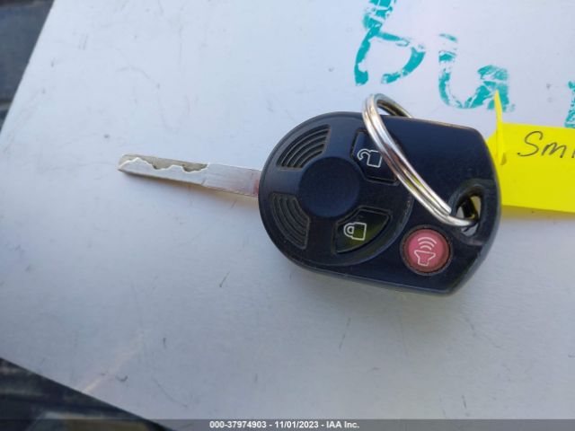 1FMCU9GX1GUC36714 Ford ESCAPE SE