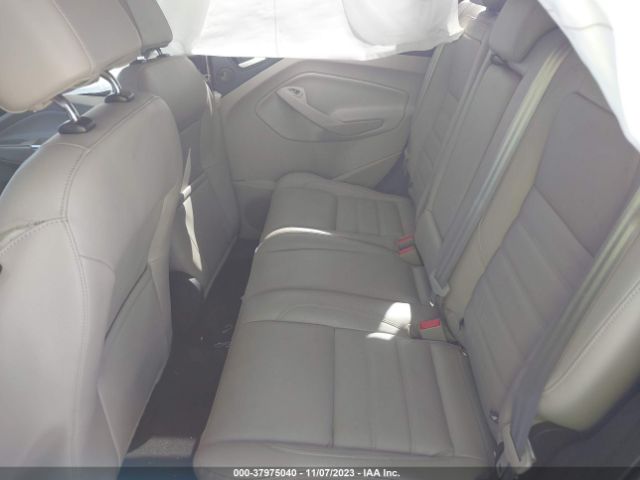 1FMCU0JD7HUE21250 Ford Escape Titanium