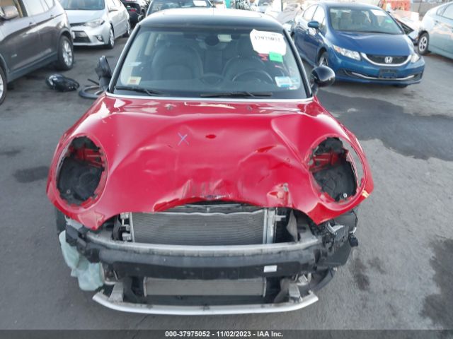 WMWXP5C54K2H97861 Mini Hardtop 2 Door Cooper