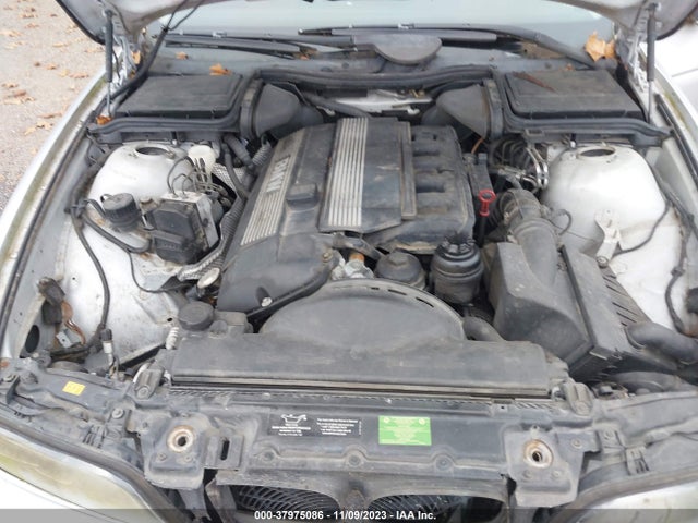 2000 BMW 528IA VIN: WBADM634XYGU23157